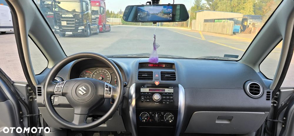 Dodge Caliber - 5