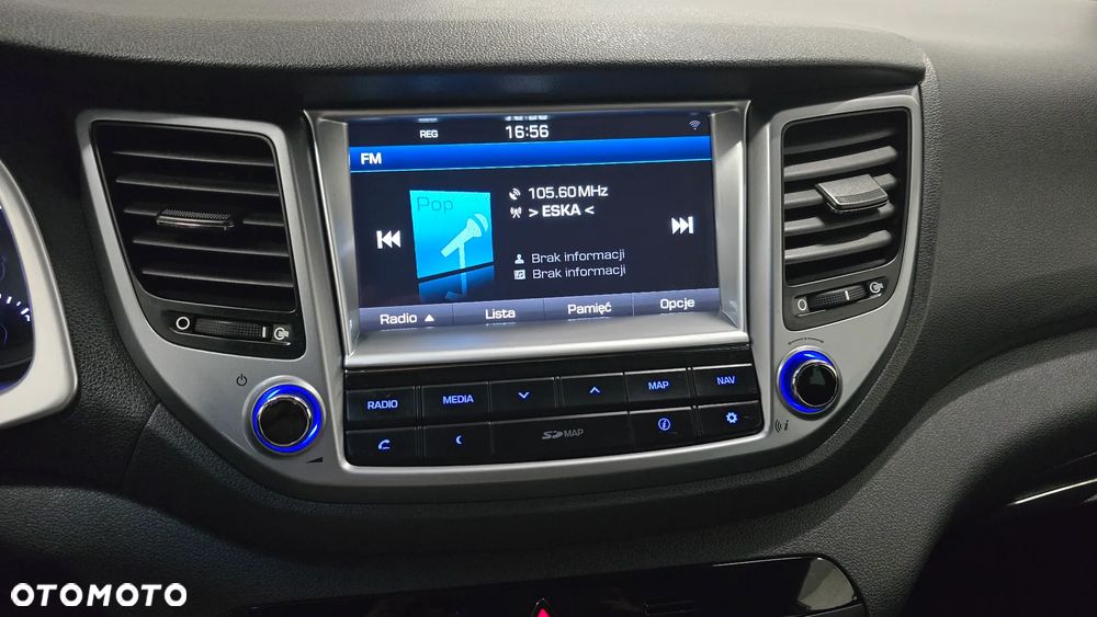 Hyundai Tucson 1.7 CRDI BlueDrive Style 2WD - 21
