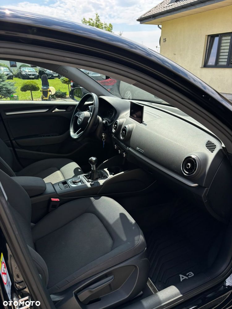 Audi A3 Limousine 1.6 TDI sport - 18