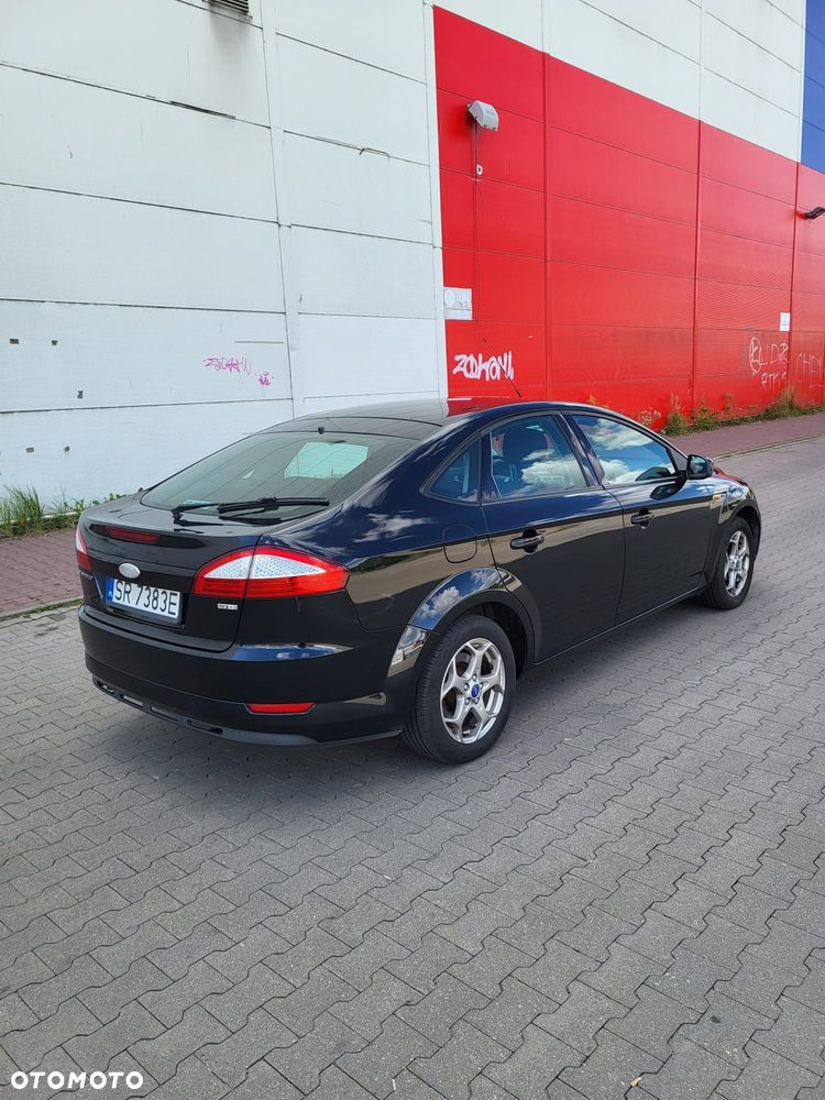 Ford Mondeo - 4