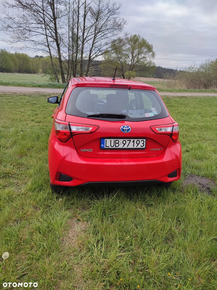 Toyota Yaris - 4