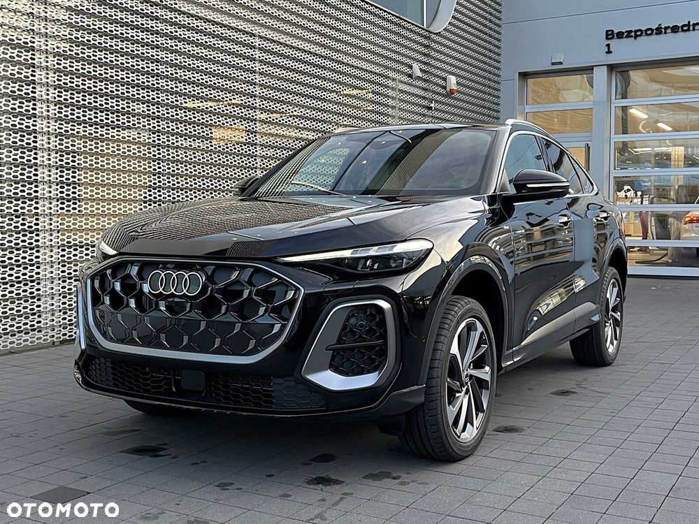 Audi Q5 Sportback - 8