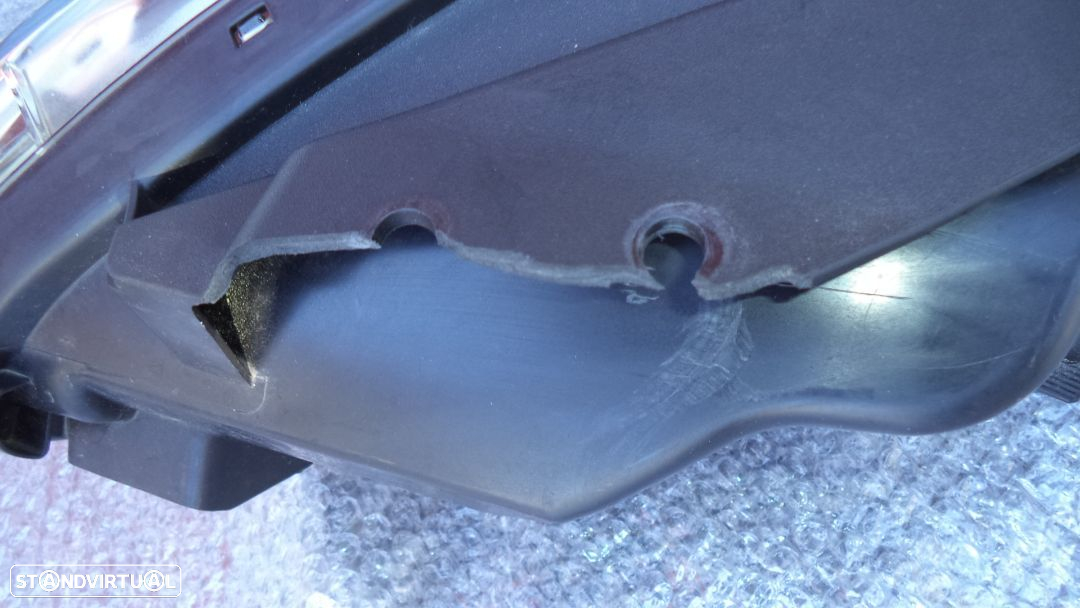 Farol Kia Ceed ano 2020  (ORIGINAL) ver fotos - 5