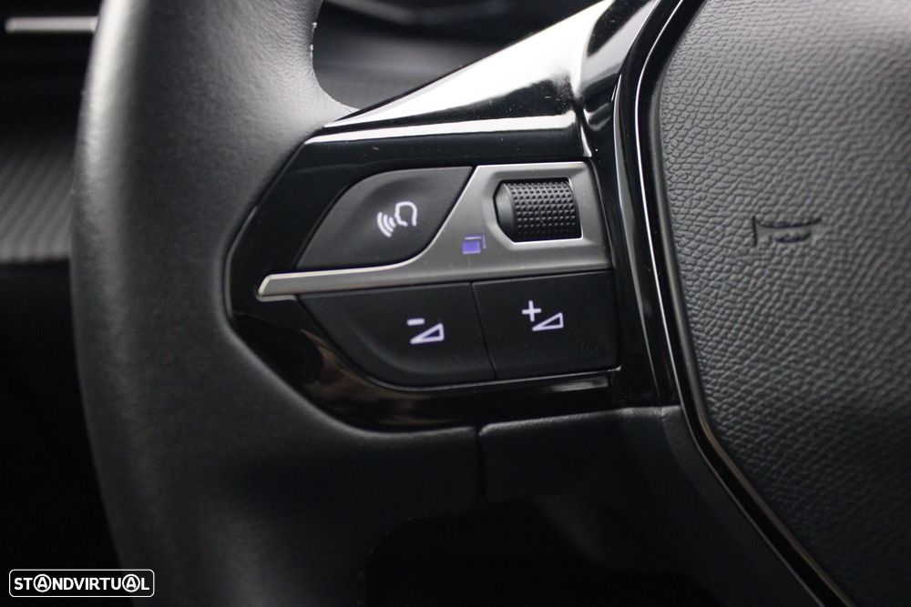 Peugeot 2008 1.5 BlueHDi Active Pack - 11