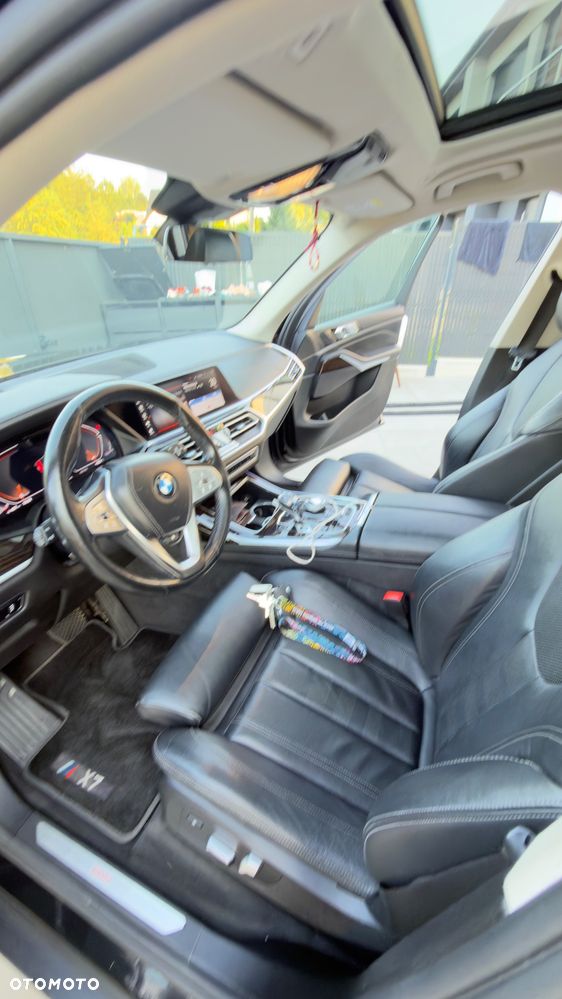 BMW X7 xDrive40d mHEV - 9