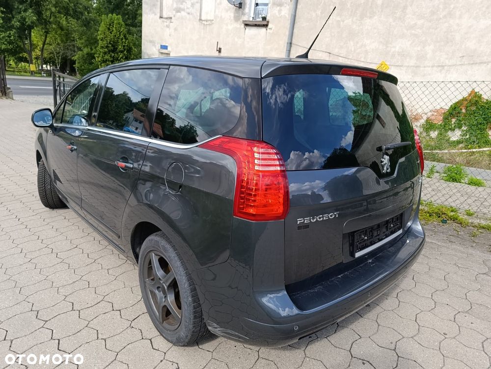 Peugeot 5008 155 THP Active - 5