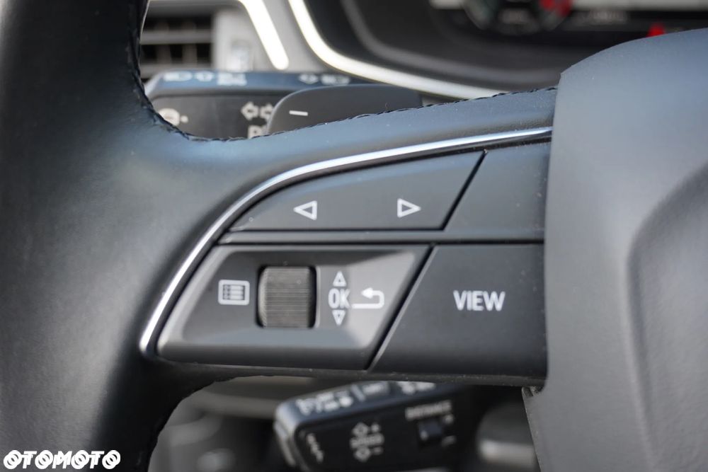 Audi A4 Avant 40 TDI quattro S tronic S line - 33