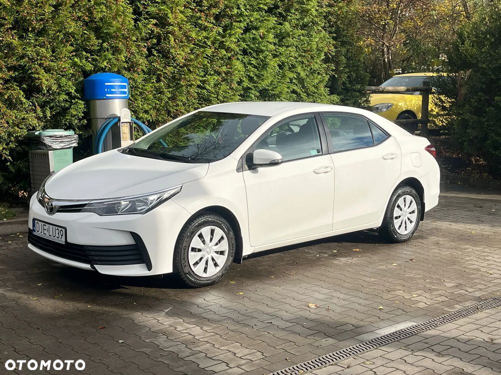 Toyota Corolla 1.33 Active EU6 - 28