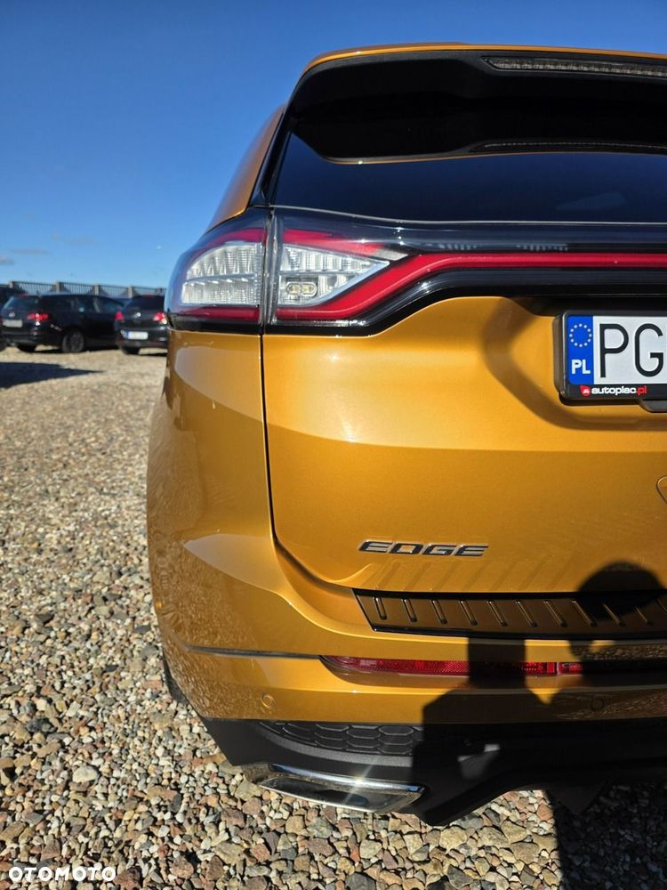 Ford Edge 2.0 TDCi 4WD ST-Line - 37