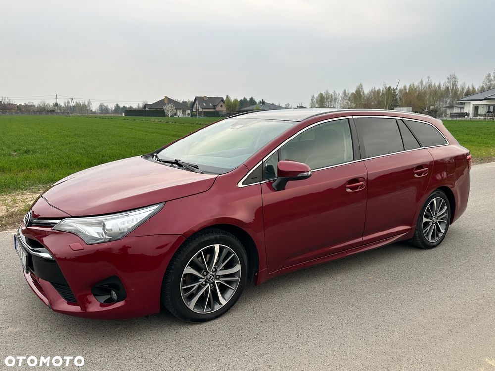 Toyota Avensis 2.0 Selection MS - 3