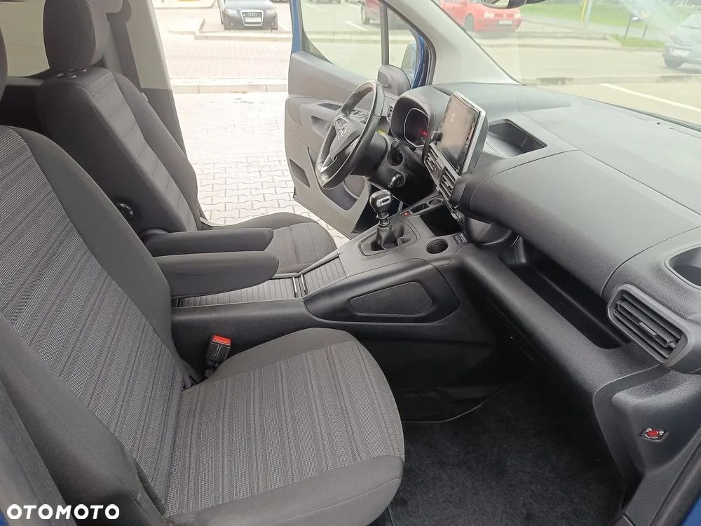Opel Combo - 25