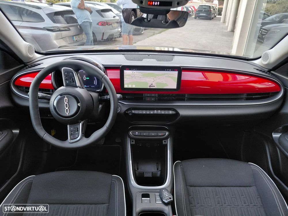 Fiat 600e 54 kWh (RED) - 28