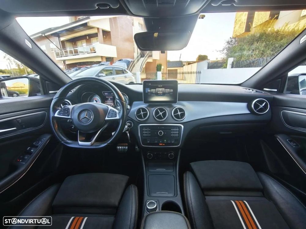 Mercedes-Benz CLA 220 (CDI) d 4Matic 7G-DCT Orange Art Edition - 21