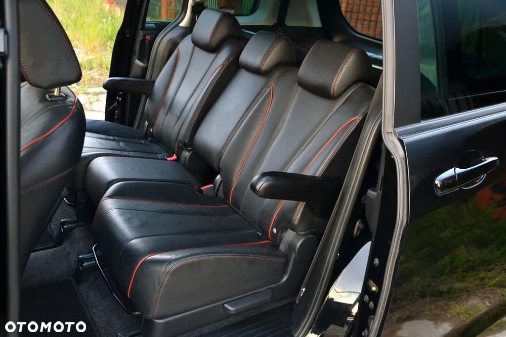 Mazda 5 2.0 Exclusive + - 18