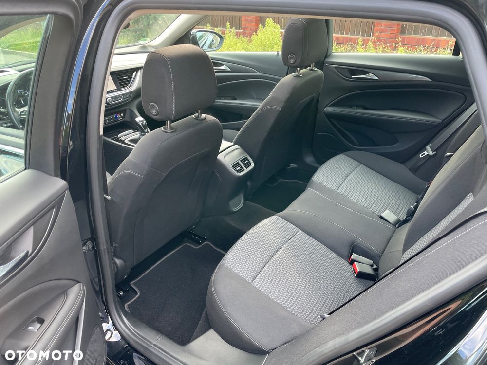 Opel Insignia 1.5 Business Edition - 10