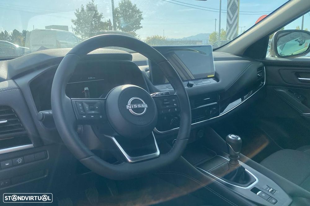 Nissan Qashqai 1.3 DIG-T N-Connecta - 6