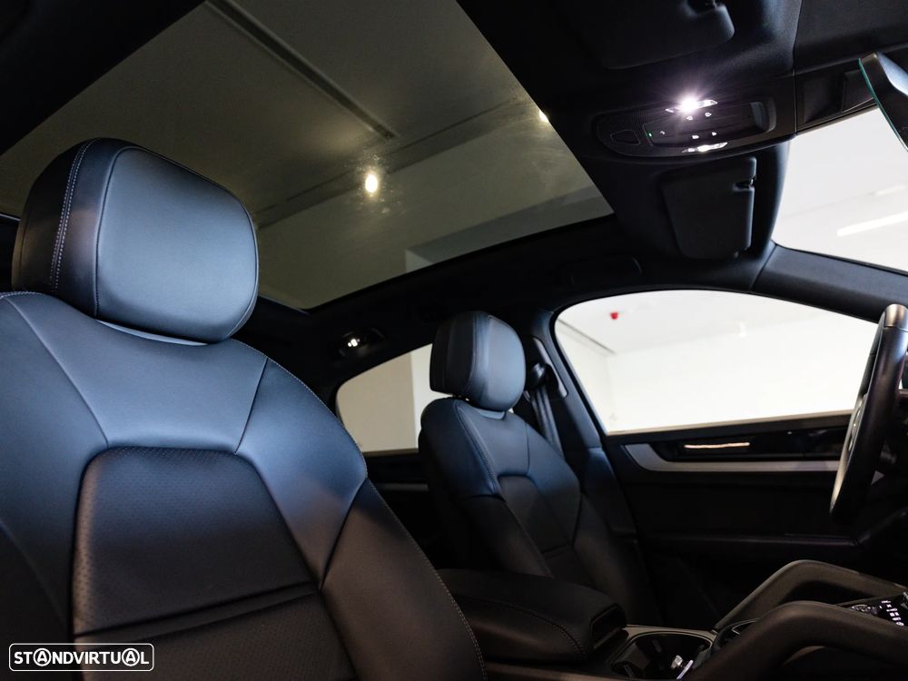 Porsche Cayenne Coupé E-Hybrid Tiptronic S - 39