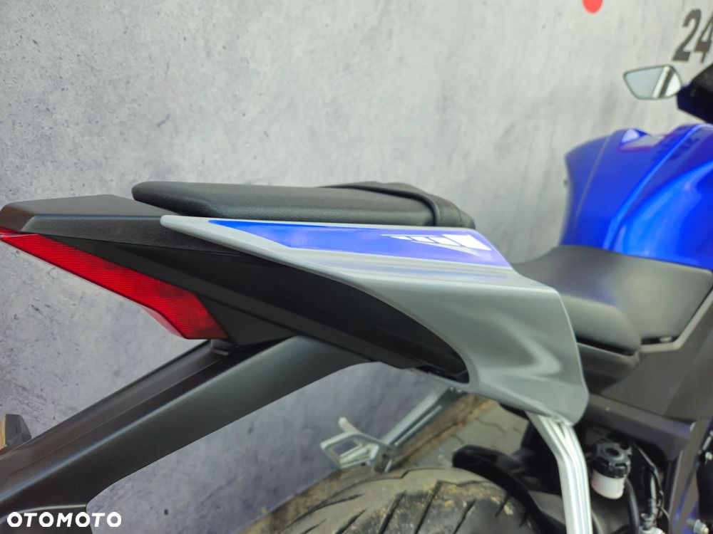 Yamaha R125 - 22