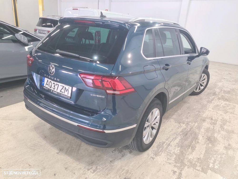 VW Tiguan 1.4 TSI eHybrid Conceptline DSG - 4