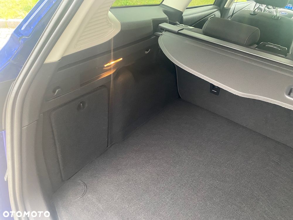Ford Focus 1.0 EcoBoost Trend Edition Business - 40