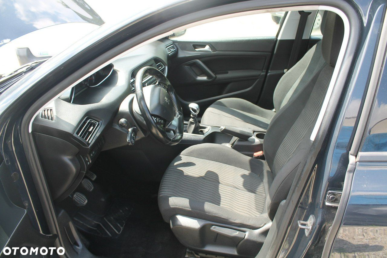 Peugeot 308 - 9