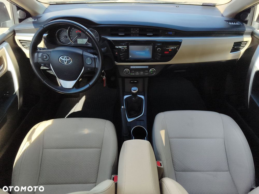 Toyota Corolla 1.6 Premium EU6 - 11