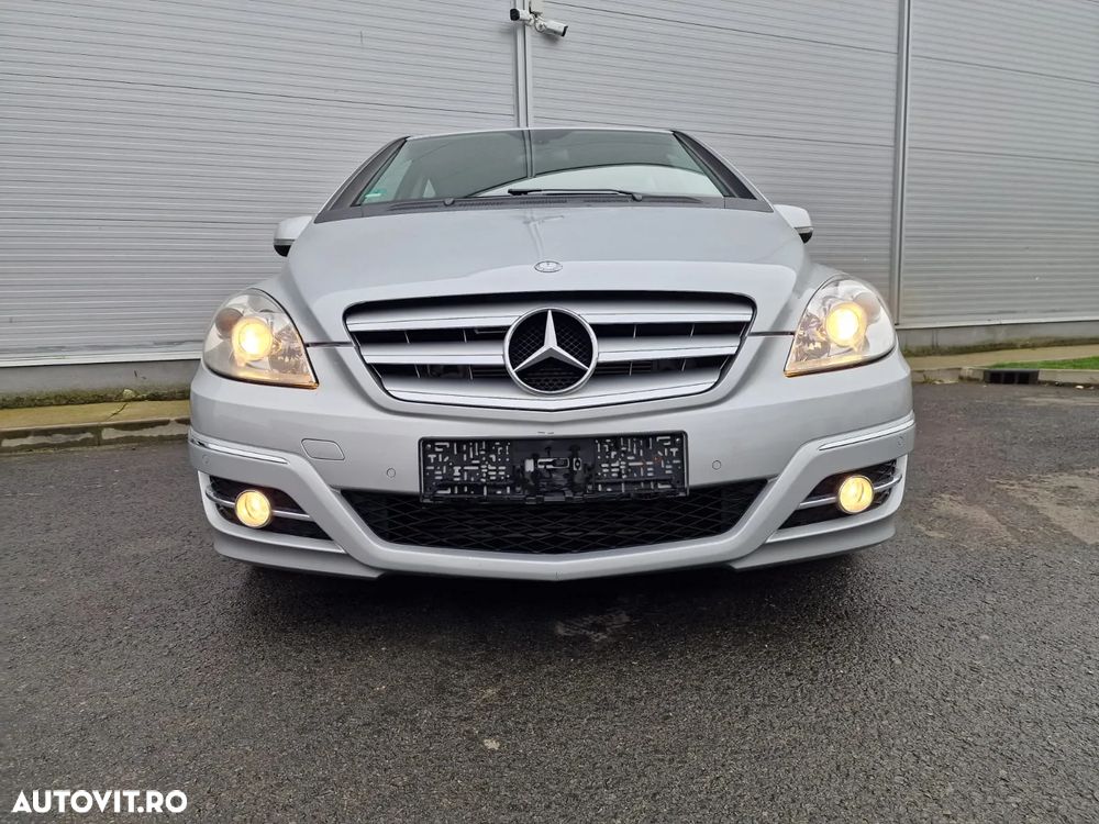 Mercedes-Benz B 200 CDI Autotronic - 24