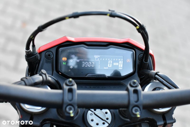 Ducati Hypermotard - 32