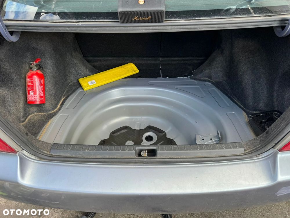 Toyota Corolla 1.4 VVT-i Base - 16