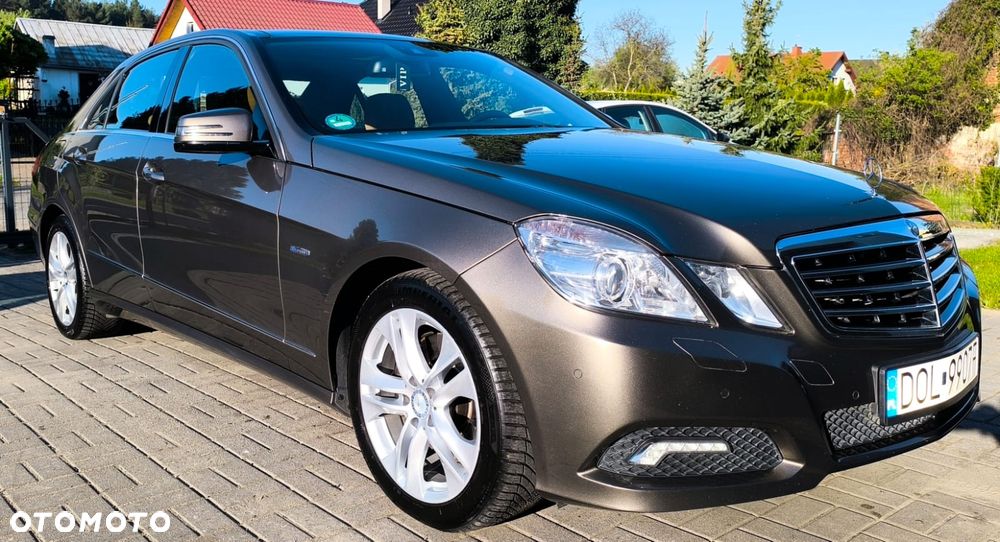 Mercedes-Benz Klasa E 350 CDI BlueEff Avantgarde - 6