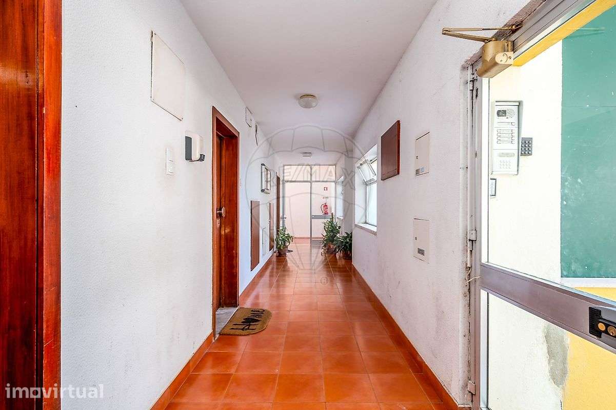 Apartamento T1 para venda - Grande imagem: 4/19