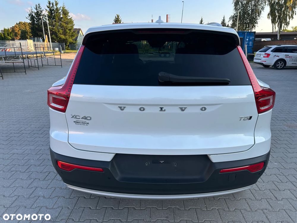 Volvo XC 40 - 19