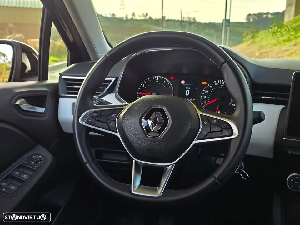Renault Clio 1.0 TCe Limited Bi-Fuel - 9