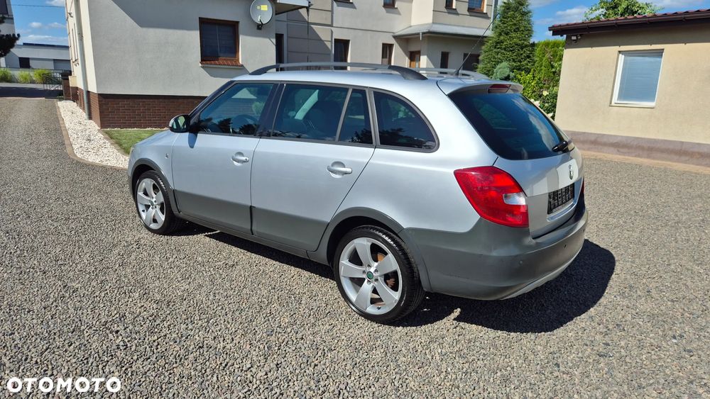 Skoda Fabia 1.2 TSI Scout - 4