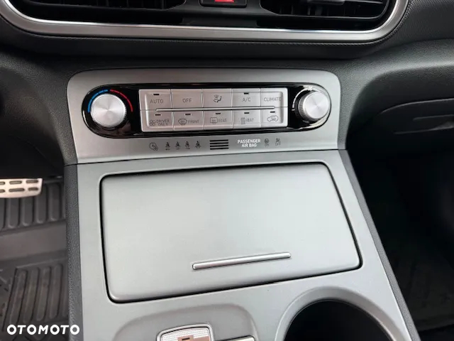 Hyundai Kona - 16