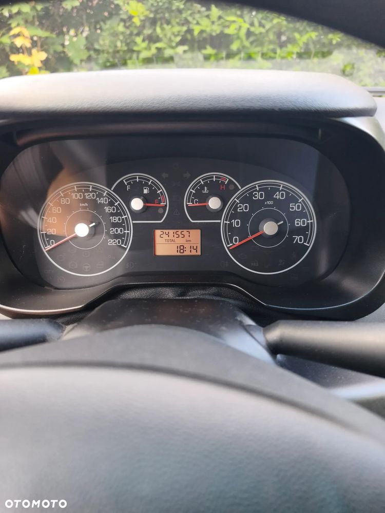 Fiat Grande Punto 1.4 8V - 3