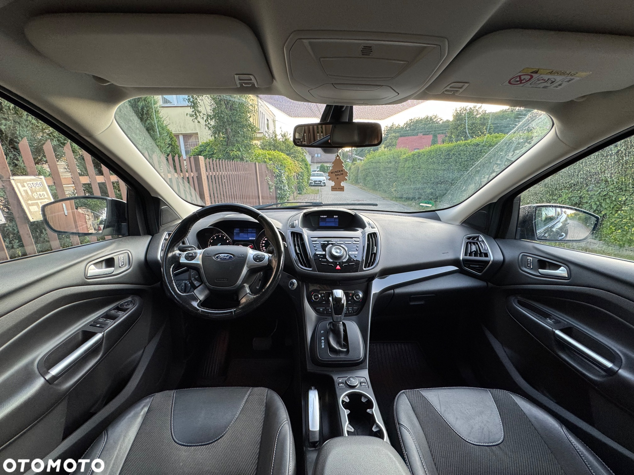 Ford Kuga 1.5 EcoBoost 4WD Titanium - 16