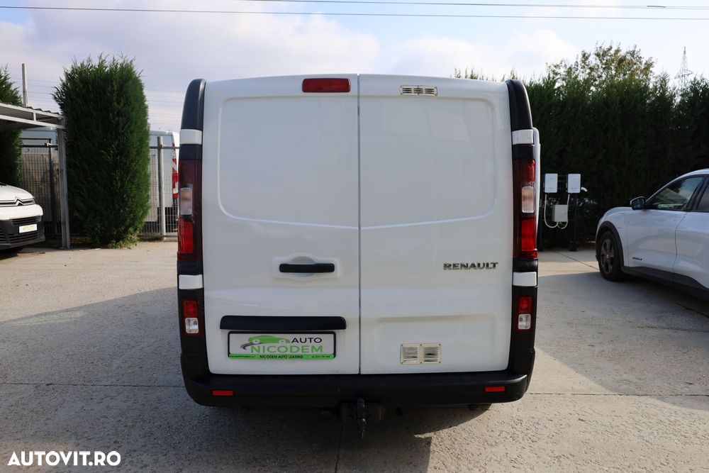 Renault Trafic 2,0 dci L2H1 - 6