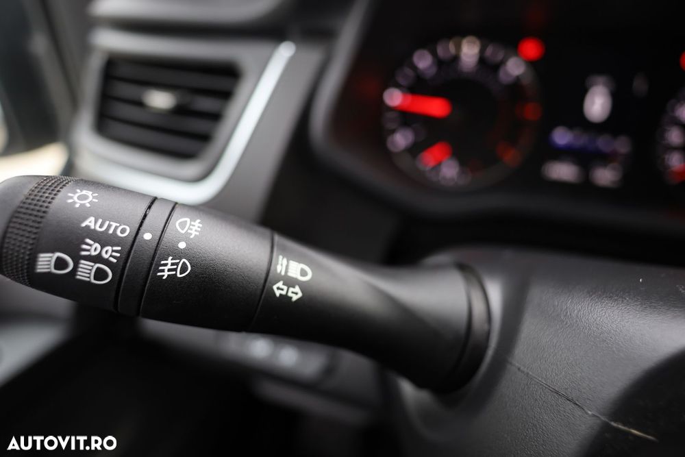 Renault Trafic L2H2 - 17