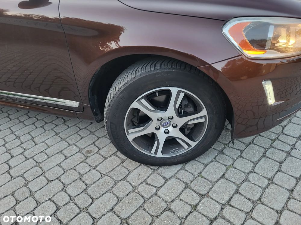 Volvo XC 60 - 8