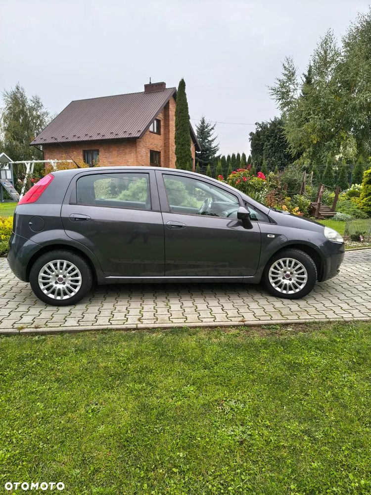 Fiat Grande Punto - 7