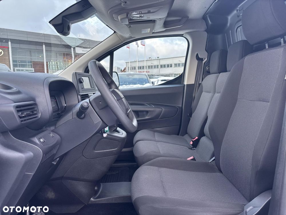 Toyota PROACE CITY - 12