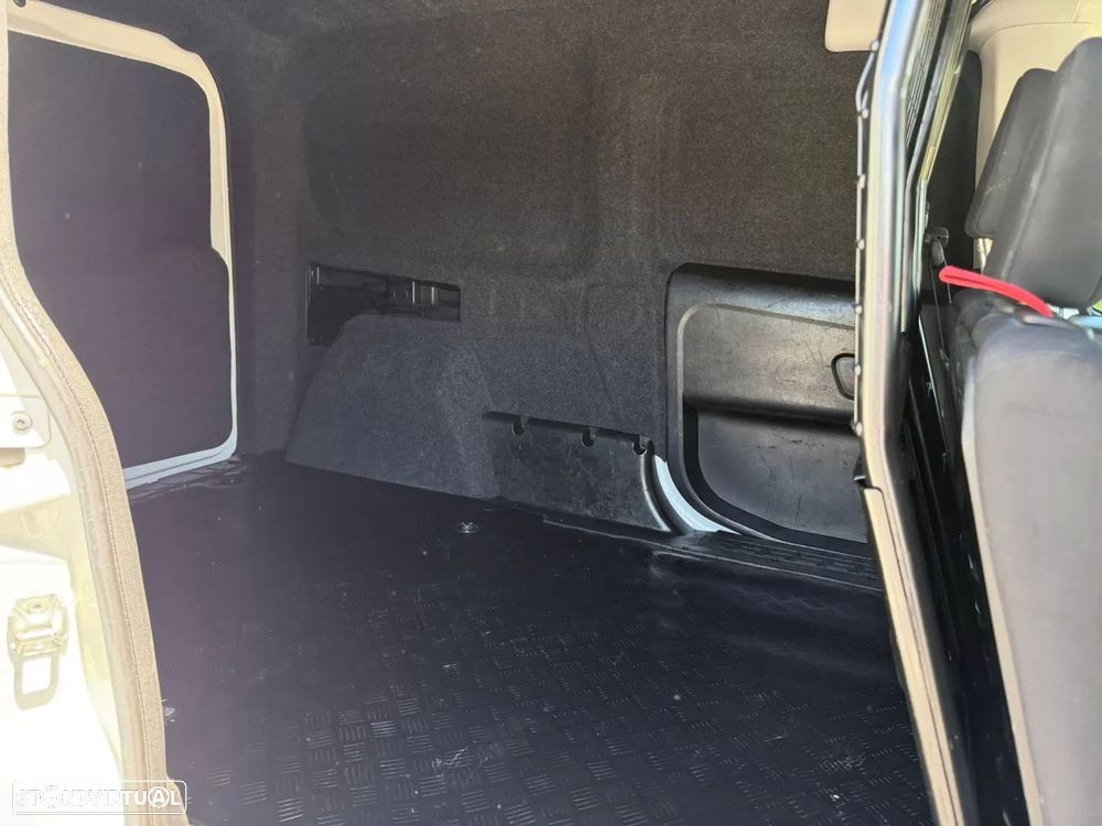 Fiat doblo maxi 3 lugares - 7