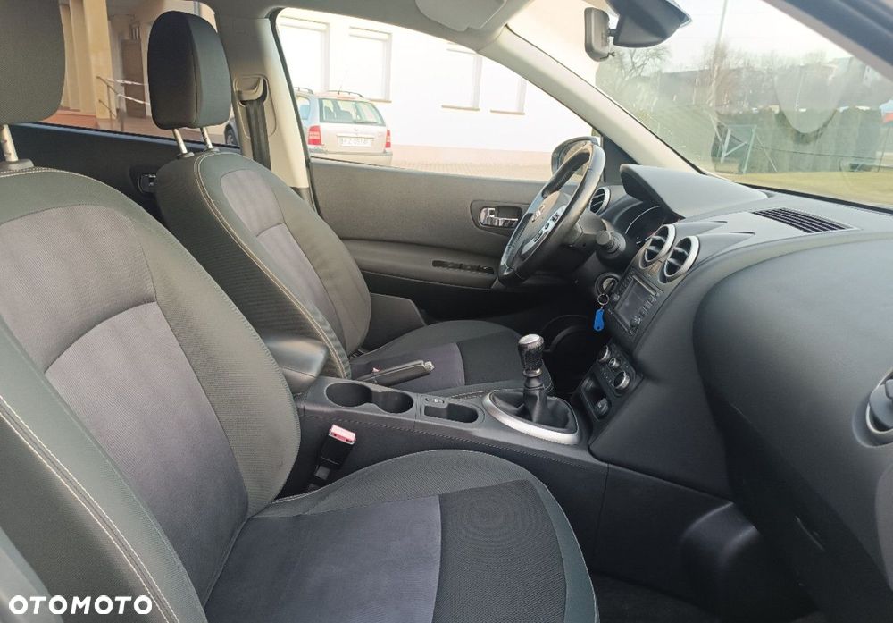 Nissan Qashqai - 13