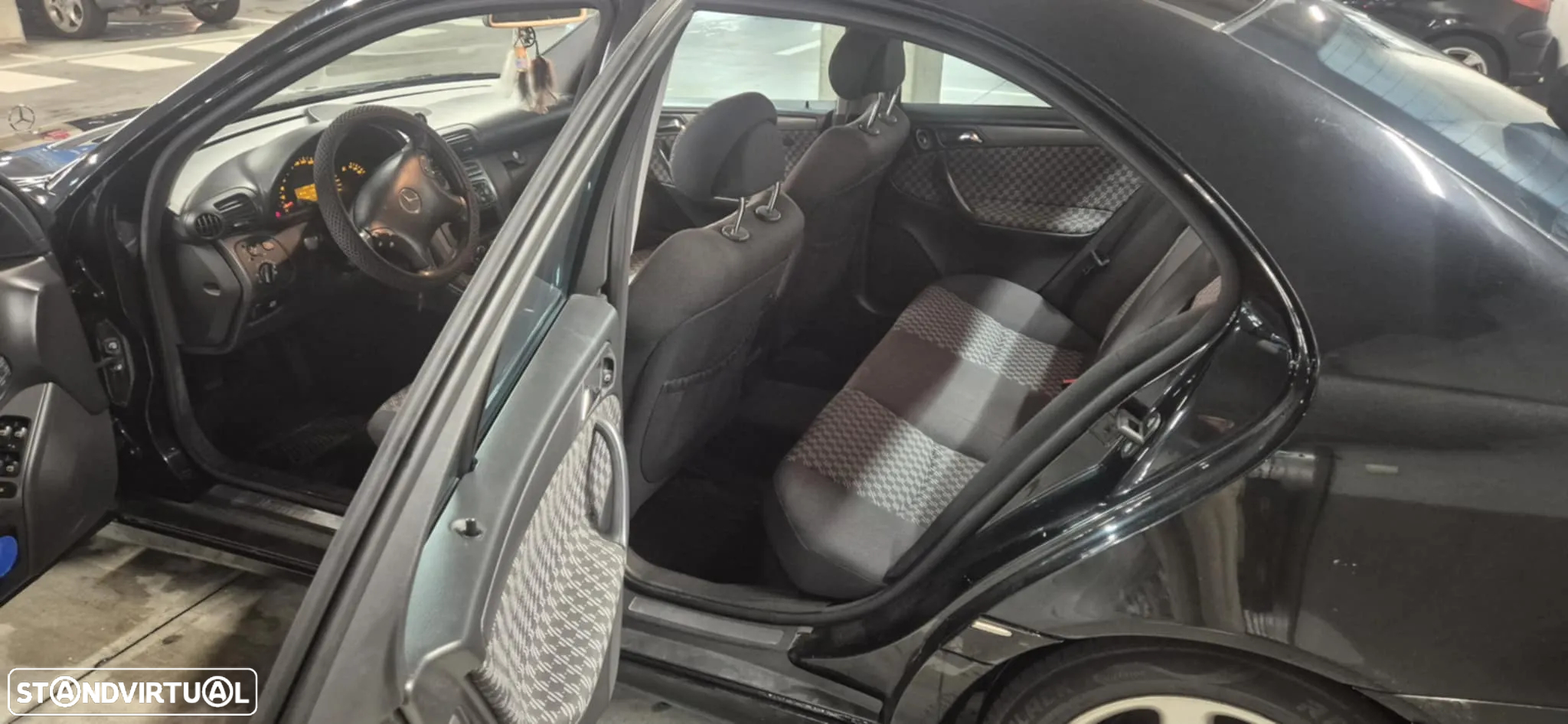 Mercedes-Benz C 220 CDi Avantgarde - 19