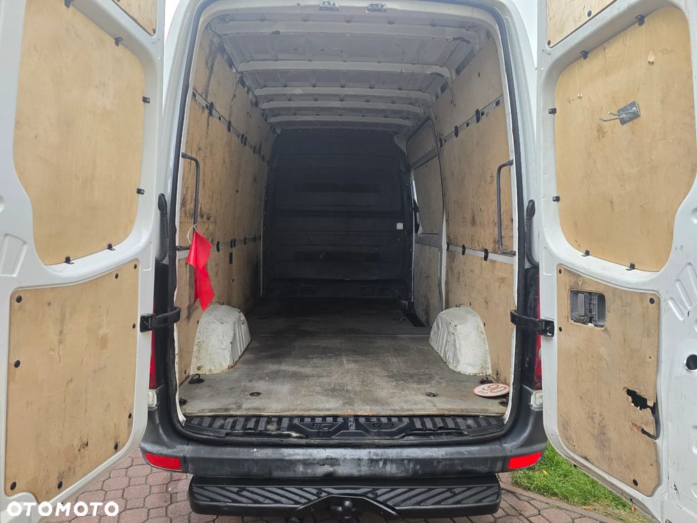 Volkswagen Crafter - 21