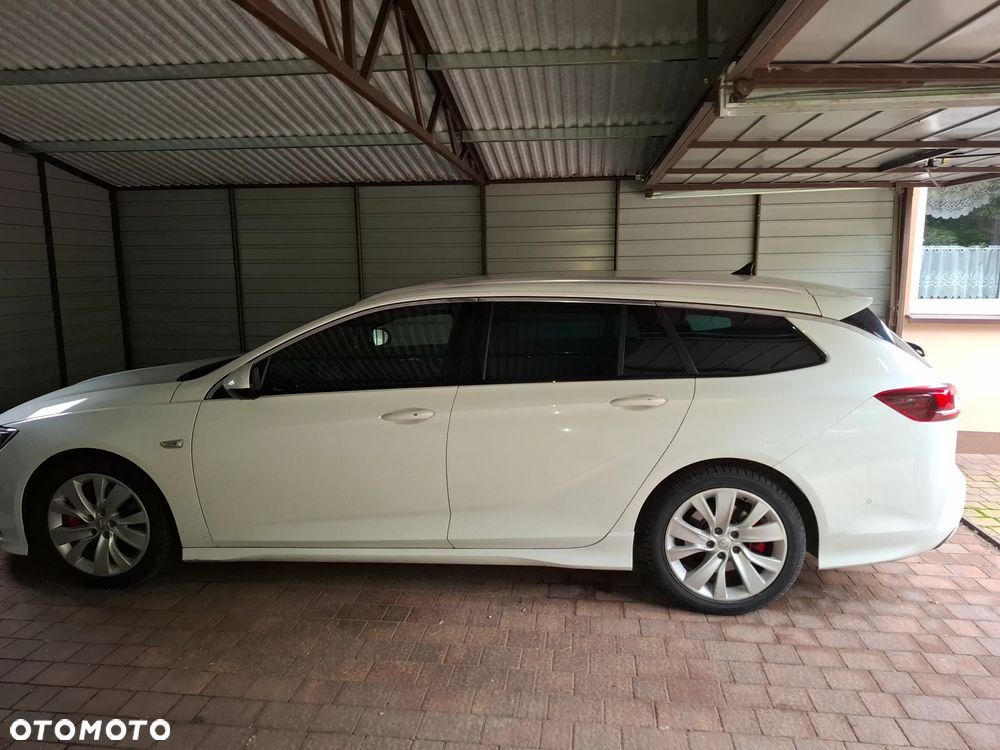 Opel Insignia 2.0 CDTI 4x4 GSi S&S - 4