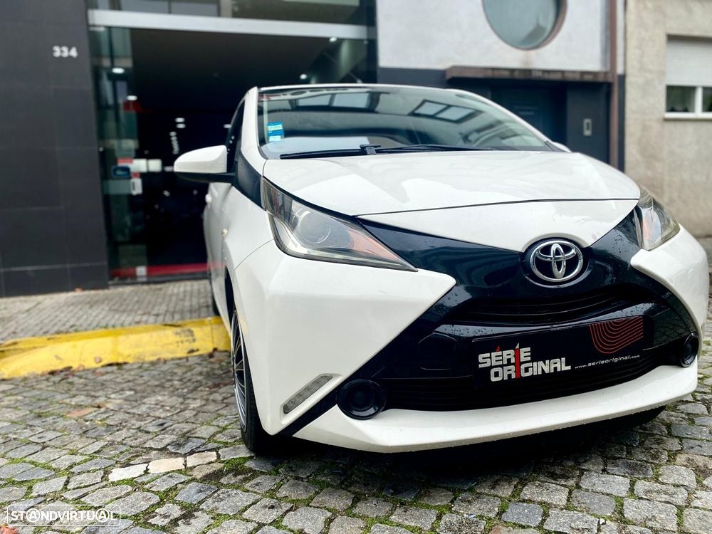 Toyota Aygo 1.0 X-Play - 4