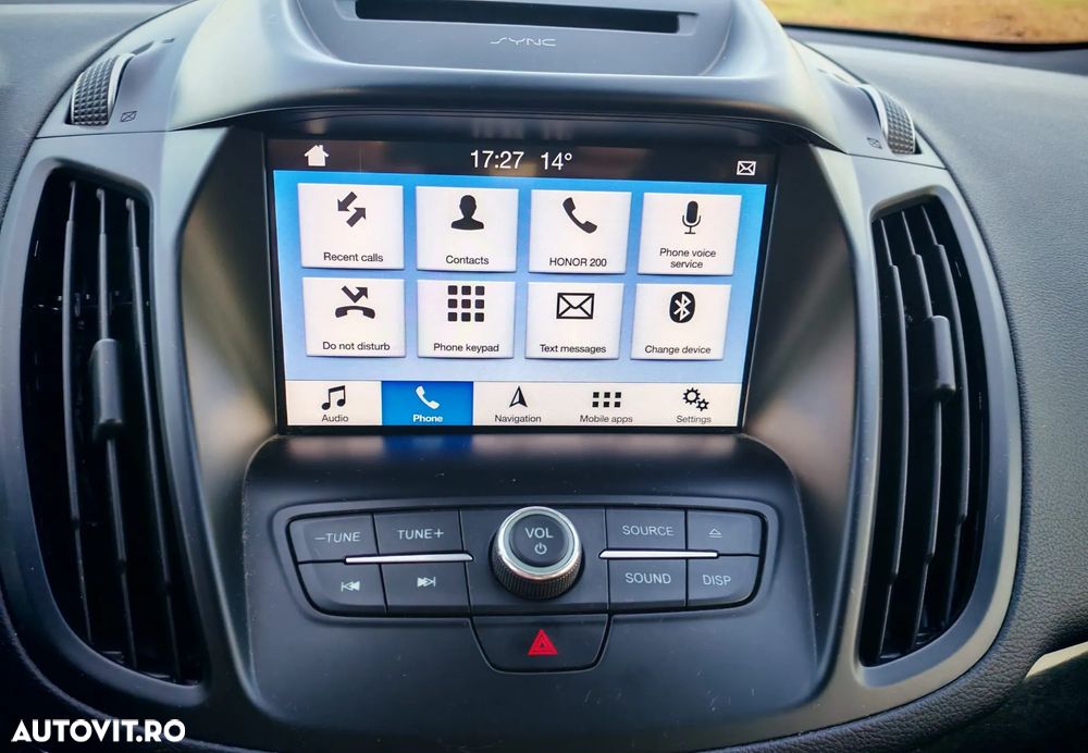 Ford Kuga - 9