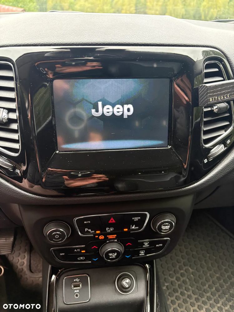 Jeep Compass 1.4 TMair Limited FWD S&S - 9